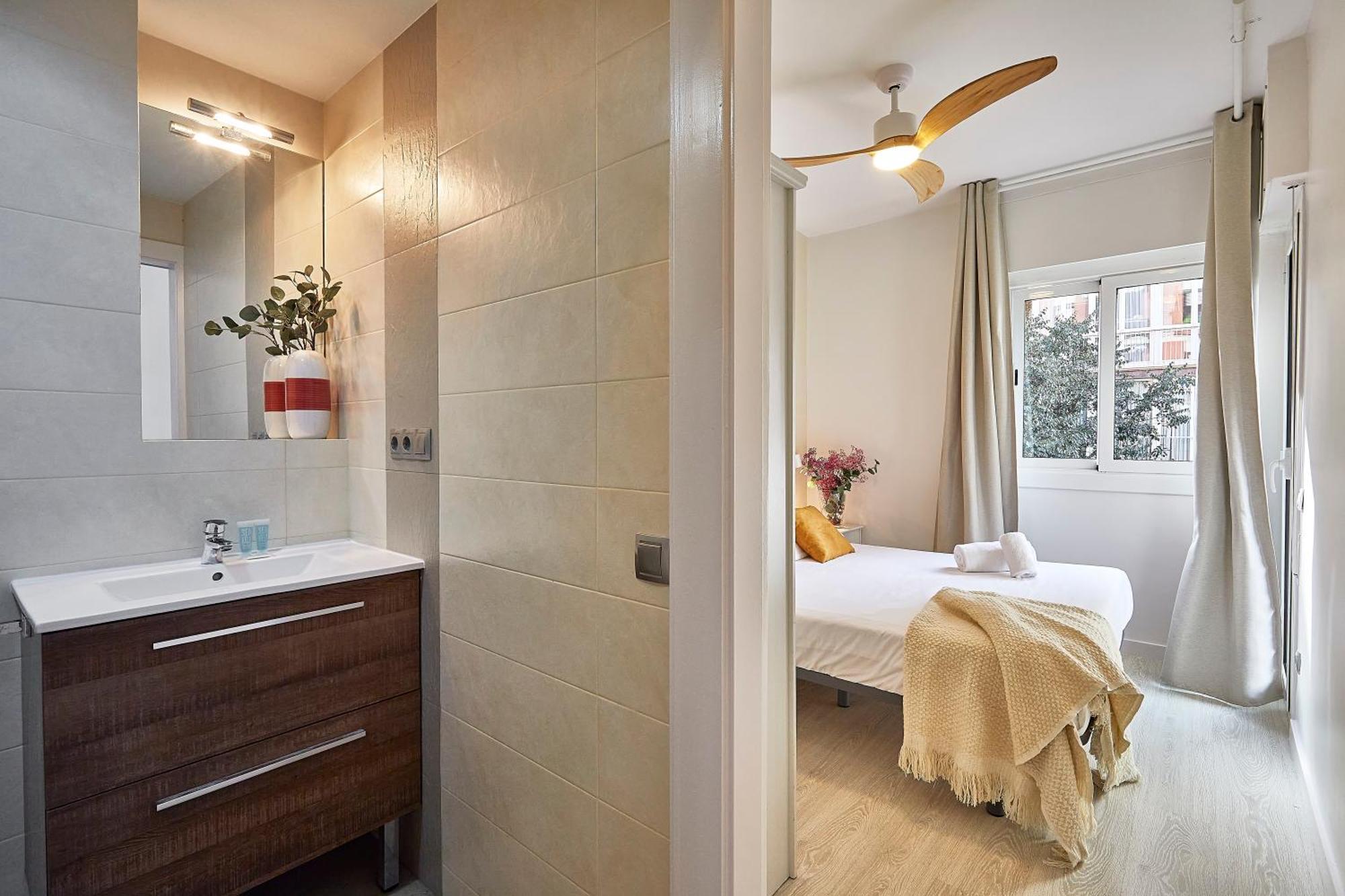 Bbarcelona Modern Eixample Flat Appartamento